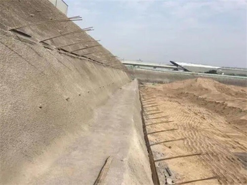 社旗河道边坡加固